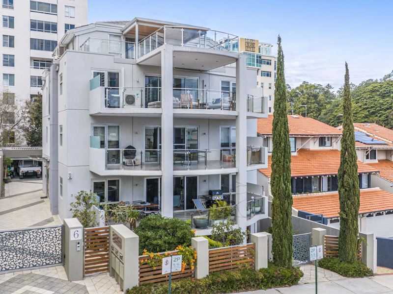 2/6 Parker Street, South Perth WA 6151