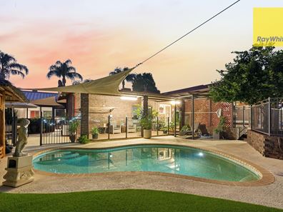 18 Winston Crescent, Viveash WA 6056