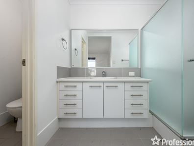 5 Kersey Path, Wellard WA 6170