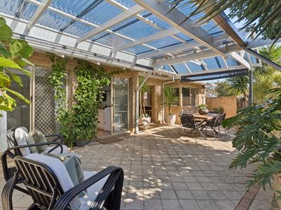 1/30 Barnfield Road, Claremont WA 6010