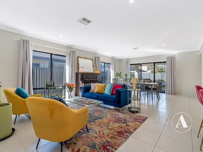 24 Korrinup Street, Haynes WA 6112