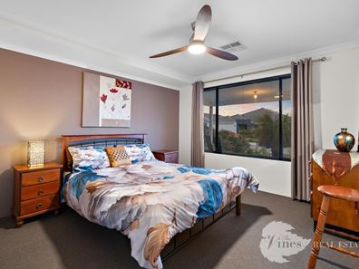 32 Carmen Circuit, The Vines WA 6069