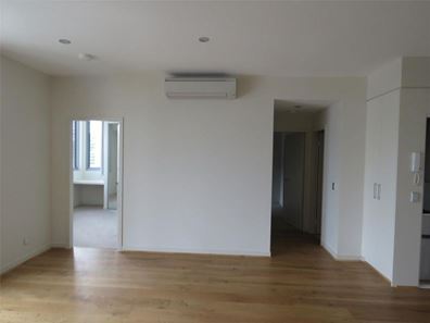 302/2 Rutland Avenue, Lathlain WA 6100