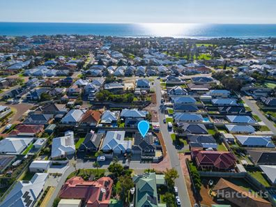 20 Royal Crescent, Wannanup WA 6210