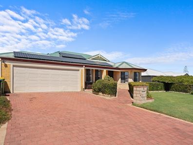 4 Skipjack Way, Warnbro WA 6169