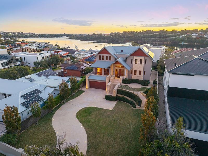 121 Point Walter Road, Bicton