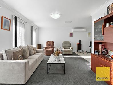 15 Storey Road, Thornlie WA 6108