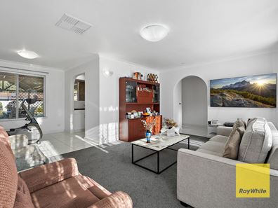 15 Storey Road, Thornlie WA 6108