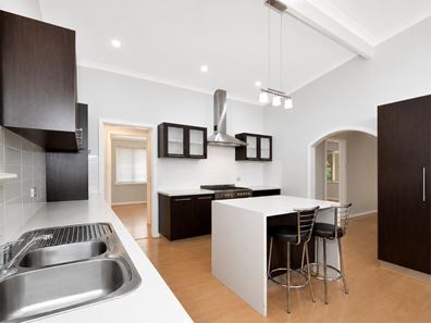 14 Wolseley Road, Morley WA 6062