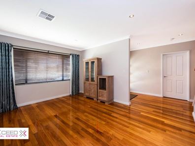8 Rixons Link, Burns Beach WA 6028