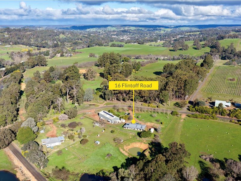 16 Flintoff Road, Hester Brook WA 6255