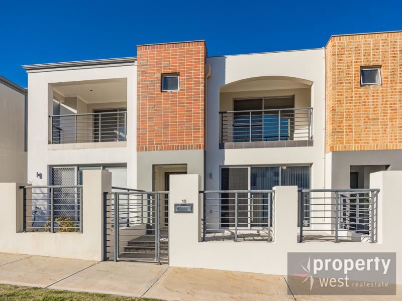 12 Orenco Bend, Clarkson WA 6030