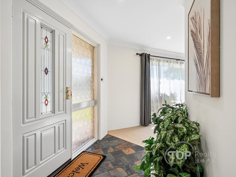 13 Collins Road, Willetton WA 6155