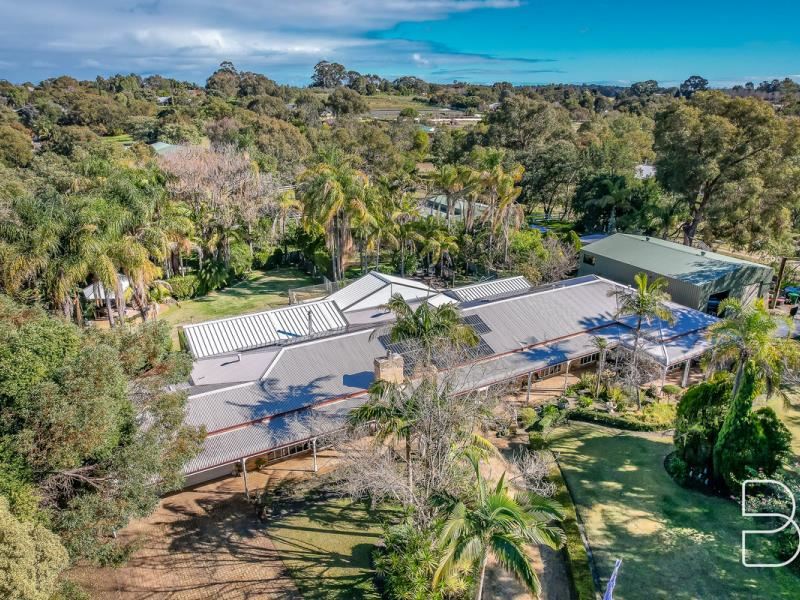 43 Louise Place, Gnangara WA 6077