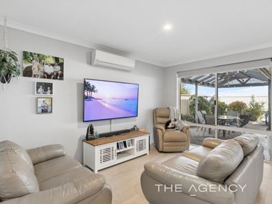 10 Dhufish Way, Two Rocks WA 6037