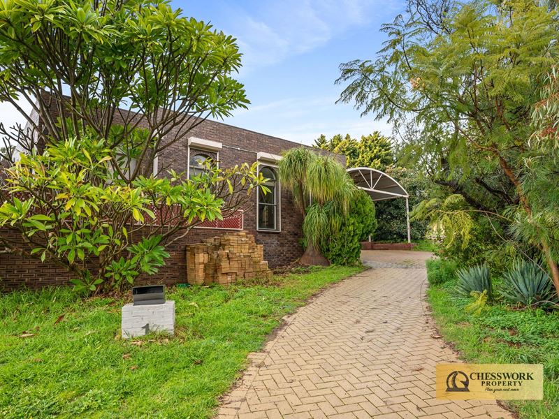 1 Scenic Drive, Maida Vale WA 6057
