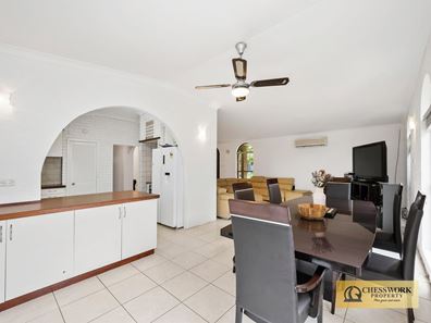 1 Scenic Drive, Maida Vale WA 6057
