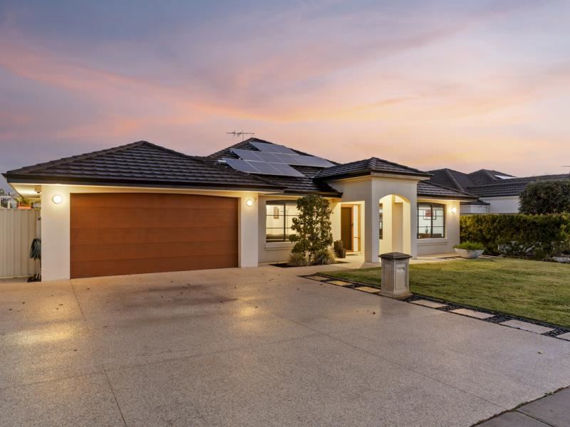 24 Dalecross Avenue, Madeley WA 6065