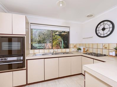 3/37 Park Street, Como WA 6152