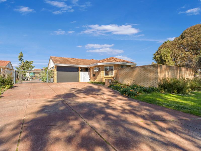 2A Bellbird Ln, Ballajura WA 6066