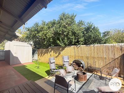 4 Koolinda Parade, Baynton WA 6714