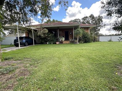 206 Blair Road, Oakford WA 6121