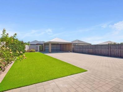 283 Banrock Drive, Ellenbrook WA 6069
