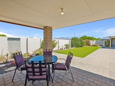 283 Banrock Drive, Ellenbrook WA 6069