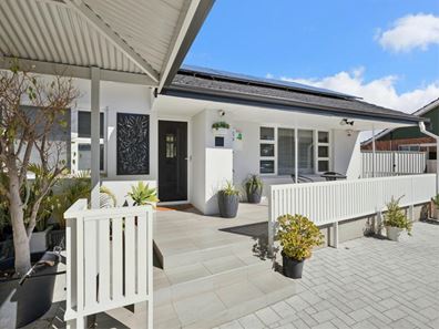 29 Thornlie Avenue, Thornlie WA 6108