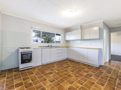 4 Clio Street, Falcon WA 6210