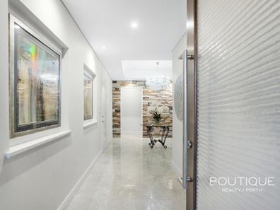 1 Oldham Street, Hillarys WA 6025