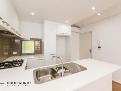 10/9 Elanora Street, Joondanna WA 6060