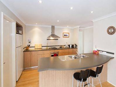 6 Owl Close, Broadwater WA 6280