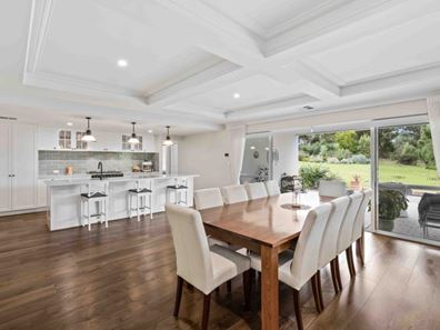 136 Cinnamon Meander, Two Rocks WA 6037