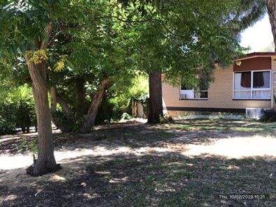 4 Gellibrand Road, Orelia WA 6167