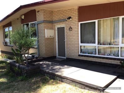 4 Gellibrand Road, Orelia WA 6167