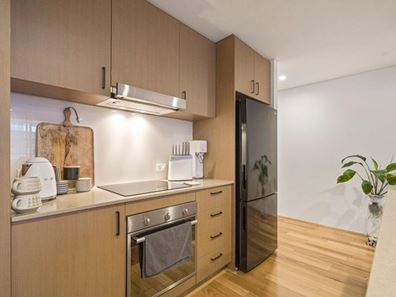 6/6 Brunswick Street North, Coogee WA 6166