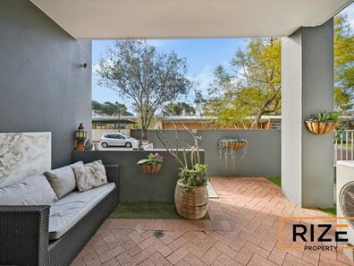 7/2 Walsh Loop, Joondalup WA 6027