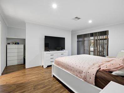7 Prelude Rise, Eglinton WA 6034