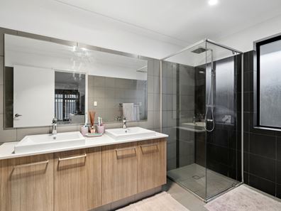 7 Prelude Rise, Eglinton WA 6034