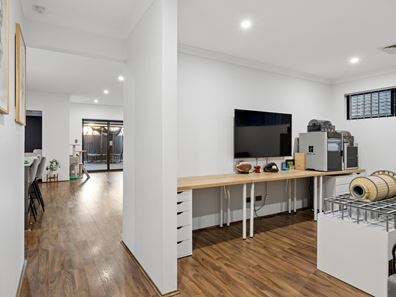 7 Prelude Rise, Eglinton WA 6034
