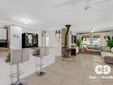 unit 2/35 Blue Wren Drive, Eaton WA 6232