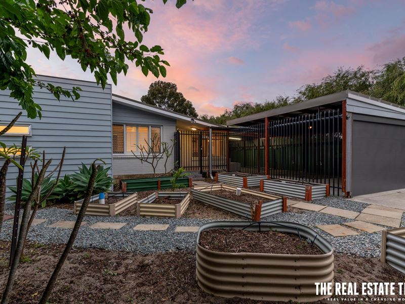 227 Fisher Street, Cloverdale WA 6105
