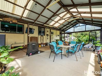 37 Refractory Road, Clackline WA 6564