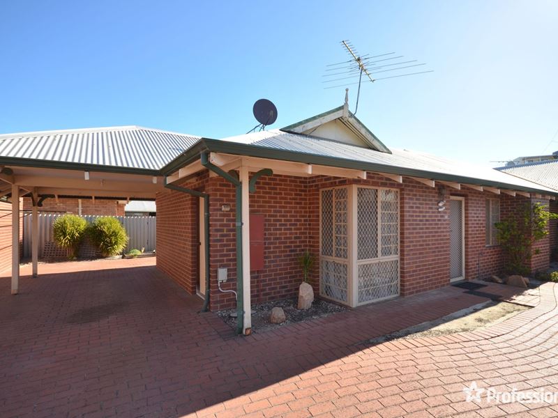 13A Colombo Street, Victoria Park WA 6100