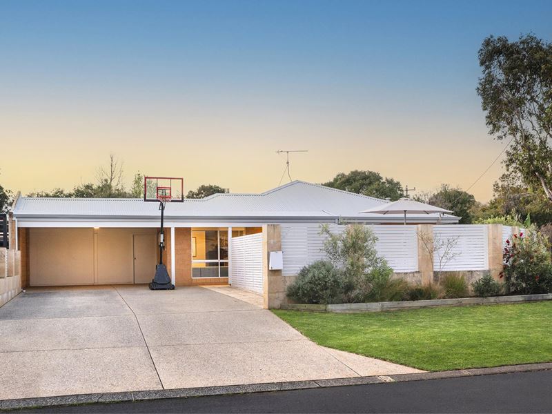 1 Halcyon Way, Dunsborough