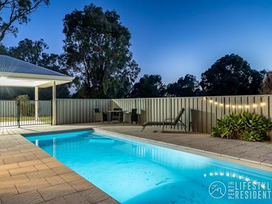 7 Nutmeg Grove, Two Rocks WA 6037