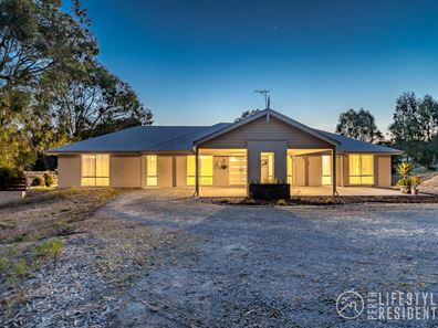 7 Nutmeg Grove, Two Rocks WA 6037