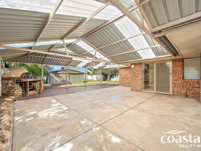 60 Crystaluna Drive, Golden Bay WA 6174