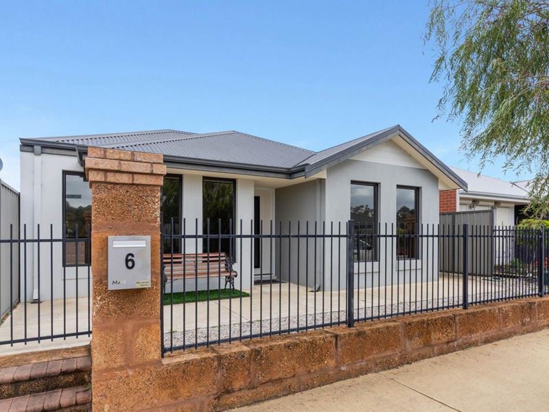 6 Glenloth Road, Byford WA 6122